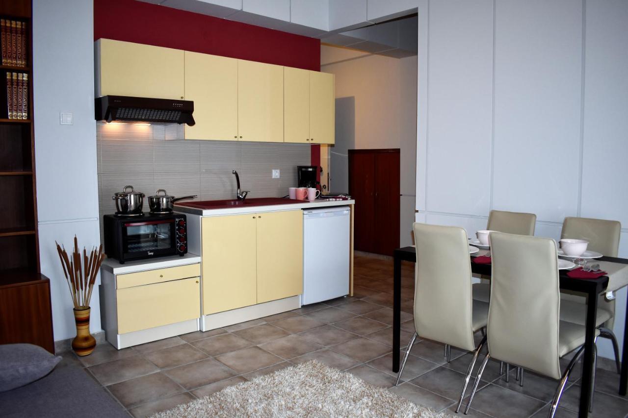 Cozy Apartments Комотини Екстериор снимка
